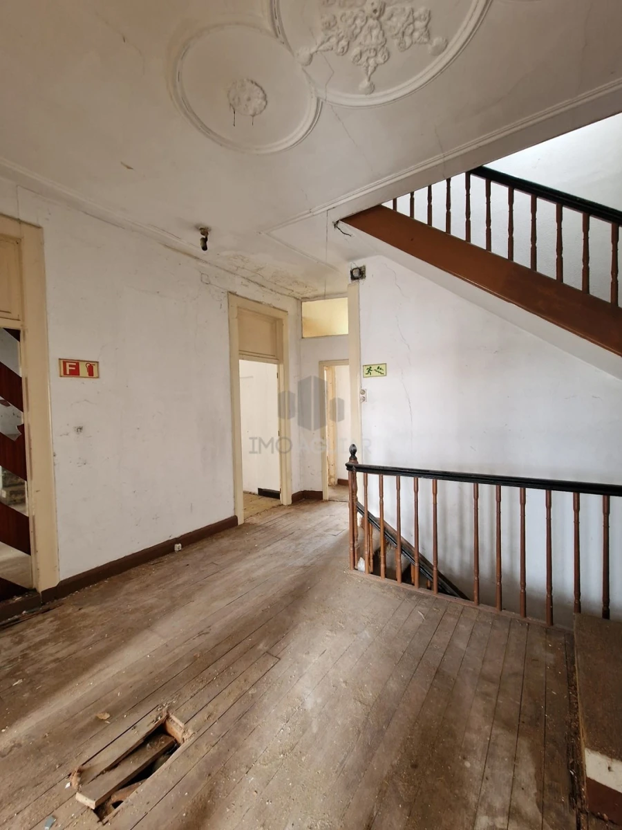 Prédio para Venda em Funchal (Santa Luzia) Foto 6