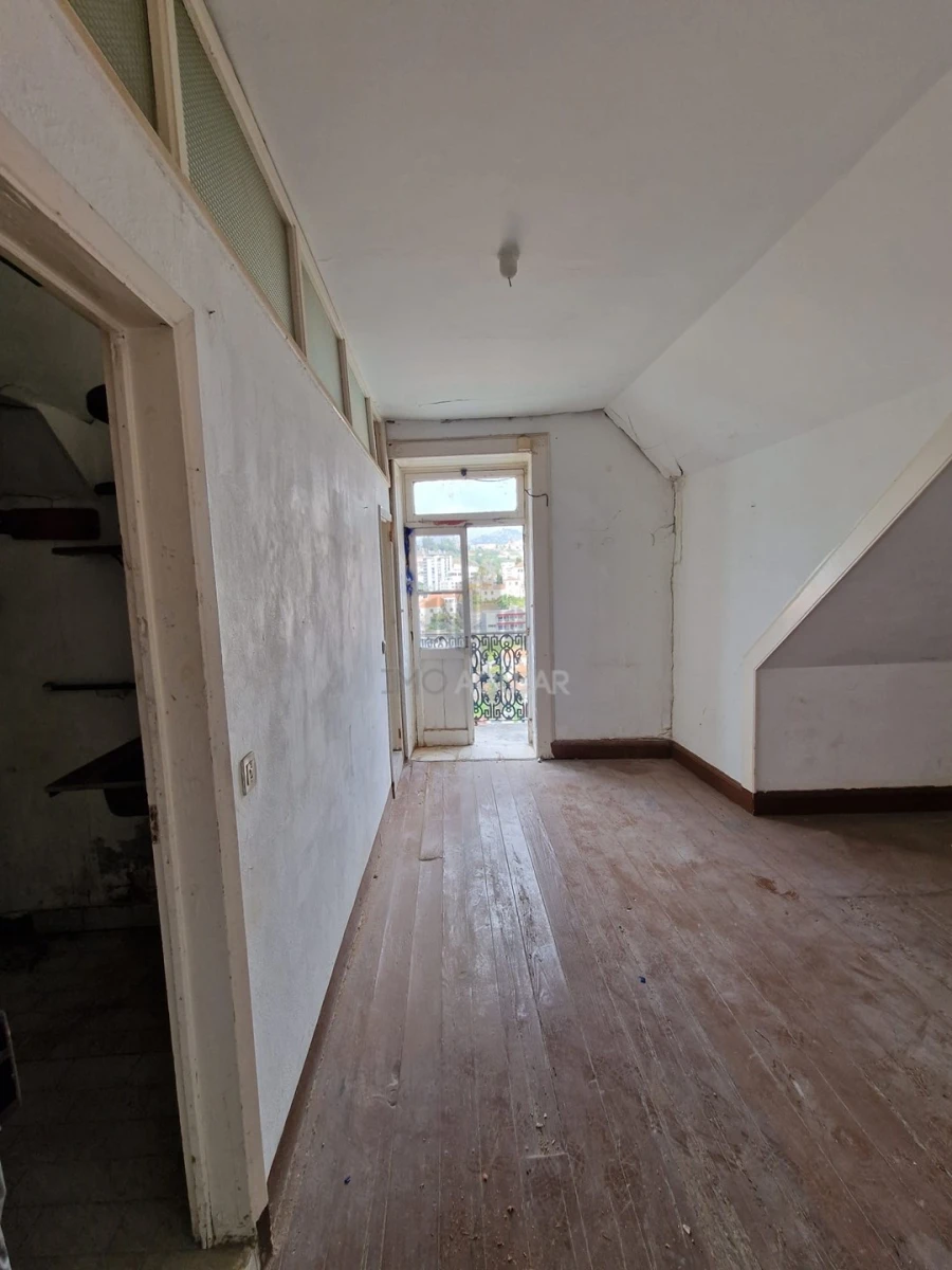 Prédio para Venda em Funchal (Santa Luzia) Foto 5