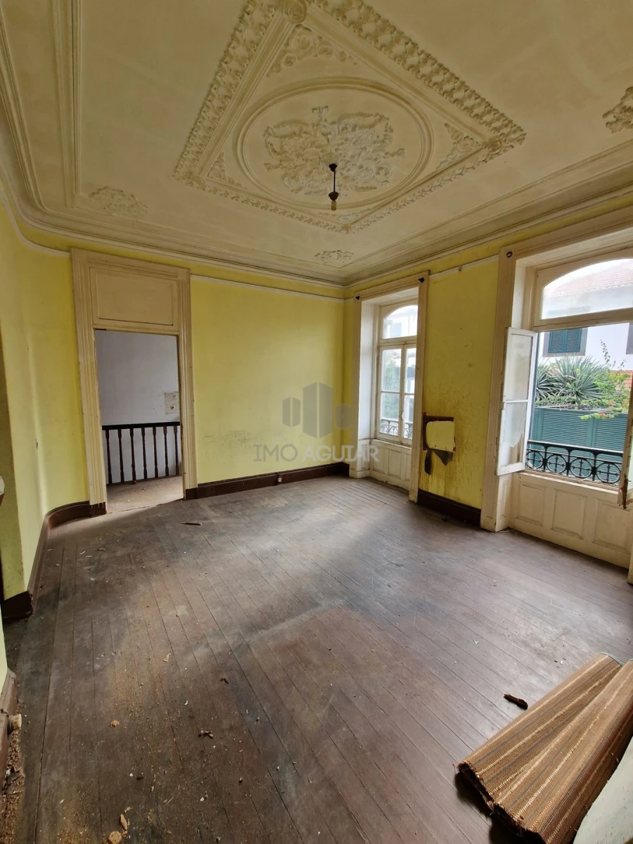 Prédio para Venda em Funchal (Santa Luzia) Foto 2