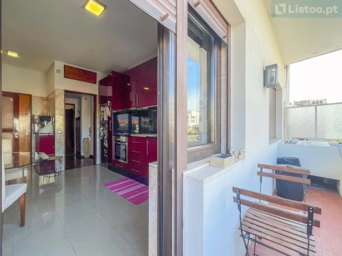 Apartamento T5 para Venda em Paranhos Foto 13