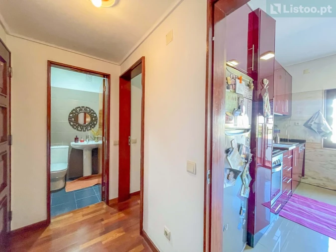 Apartamento T5 para Venda em Paranhos Foto 18