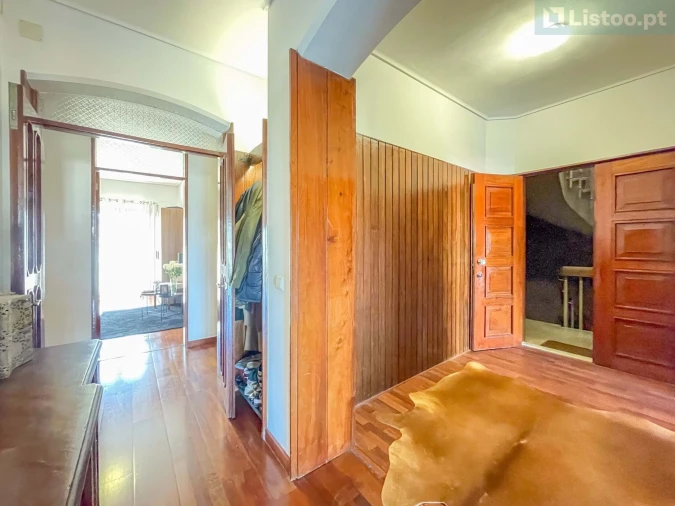 Apartamento T5 para Venda em Paranhos Foto 24