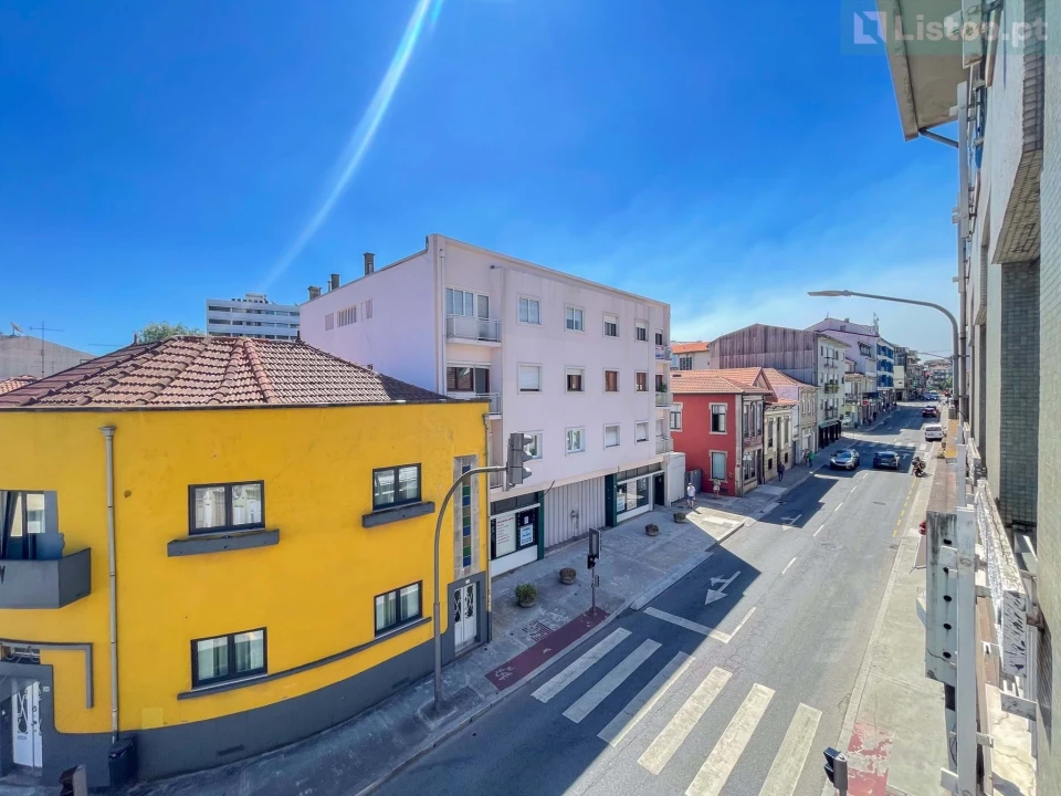 Apartamento T5 para Venda em Paranhos Foto 39