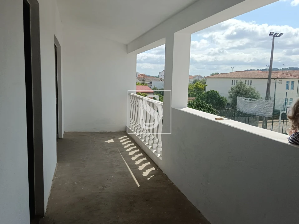 Moradia T5 para Venda em Granja do Ulmeiro Foto 27