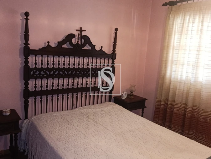 Moradia T5 para Venda em Granja do Ulmeiro Foto 17