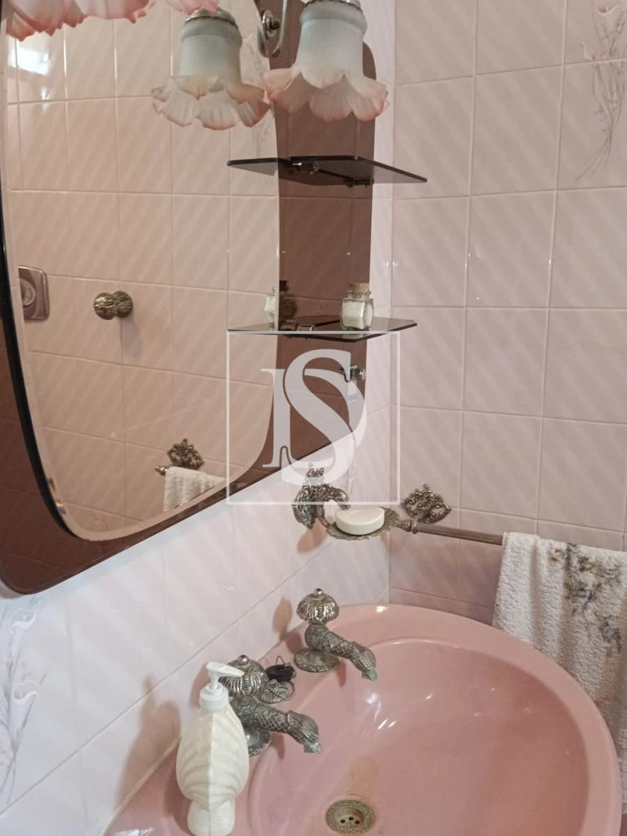 Moradia T5 para Venda em Granja do Ulmeiro Foto 21