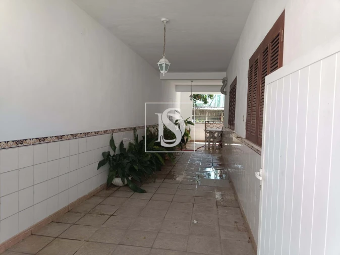 Moradia T5 para Venda em Granja do Ulmeiro Foto 34