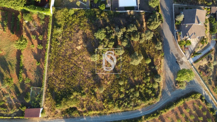 Terreno para Venda em Sé, Santa Maria e Meixedo Foto 1