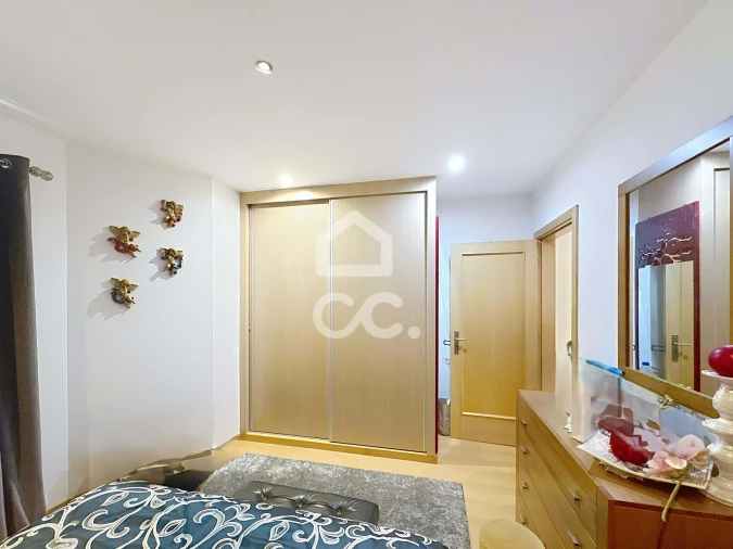 Apartamento T3 para Venda em Santa Cruz/Trindade e Sanjurge Foto 4