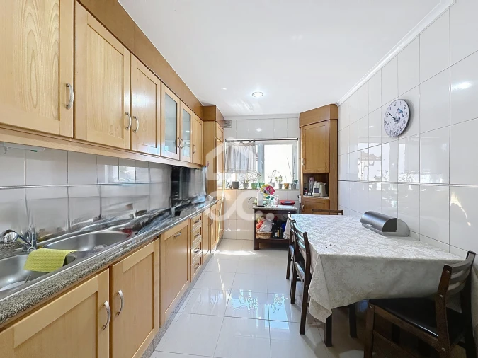 Apartamento T3 para Venda em Santa Cruz/Trindade e Sanjurge Foto 3