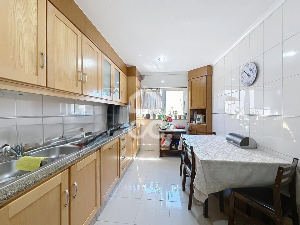 Apartamento T3 para Venda em Santa Cruz/Trindade e Sanjurge Foto 3