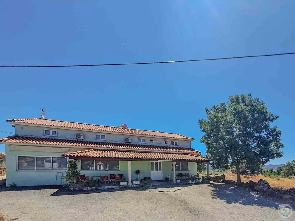 Moradia T9 para Venda em Seixo de Manhoses Foto 38