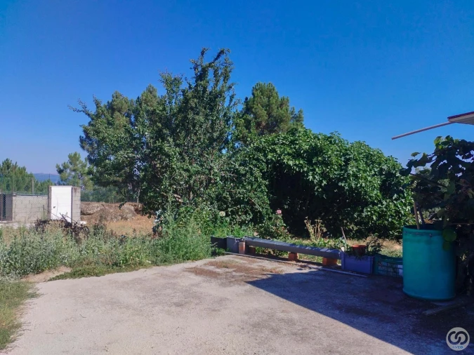 Moradia T9 para Venda em Seixo de Manhoses Foto 4