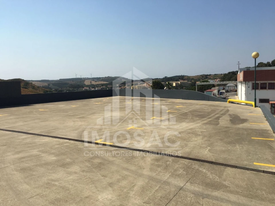 Armazém para Arrendamento em Malveira e São Miguel de Alcainça Foto 2