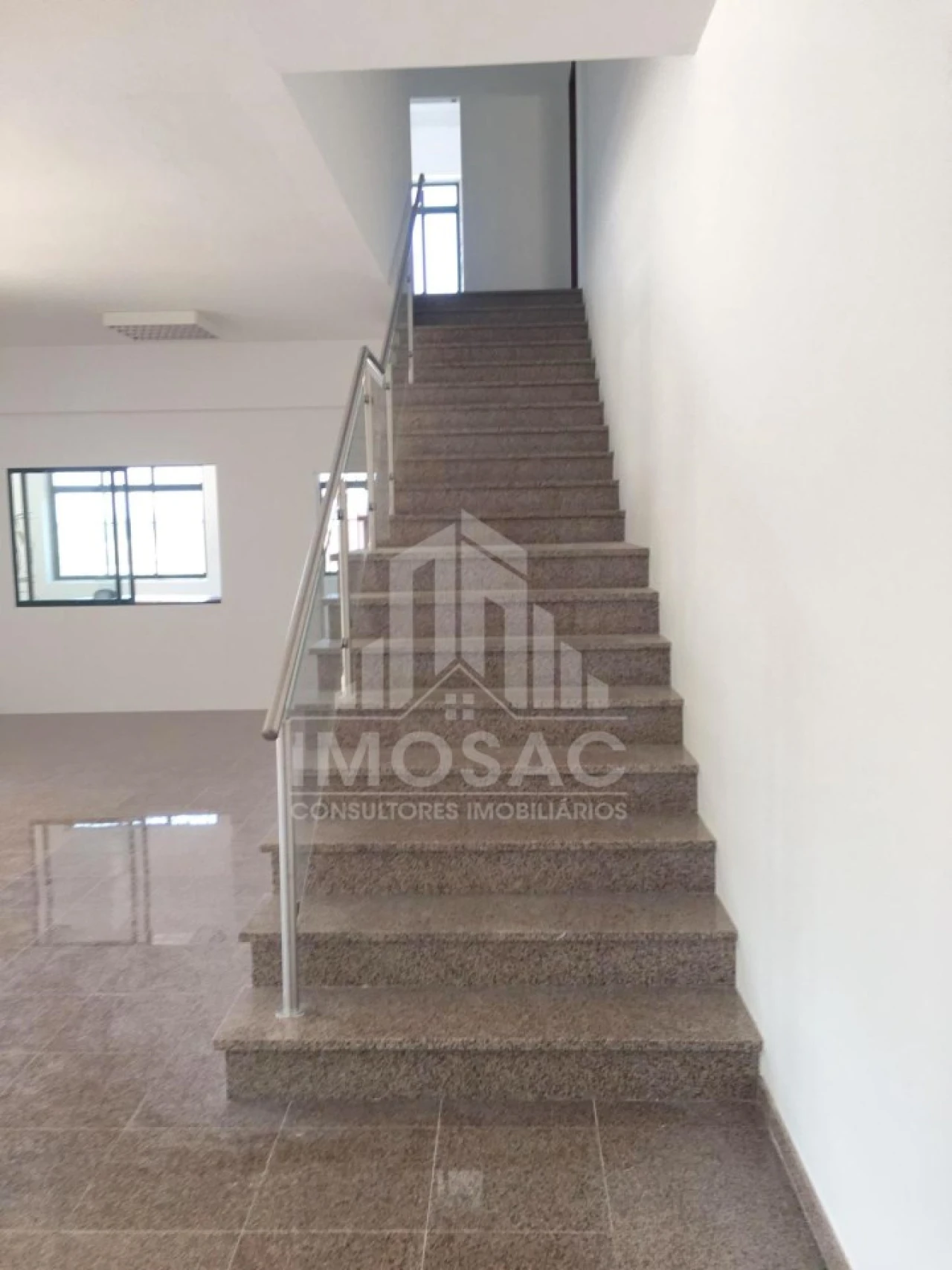 Armazém para Arrendamento em Malveira e São Miguel de Alcainça Foto 14