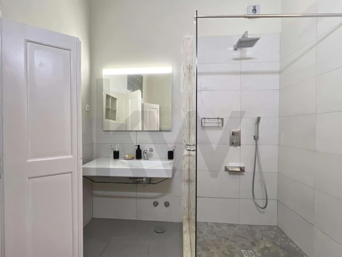 Prédio para Venda em Faro (Sé e São Pedro) Foto 41