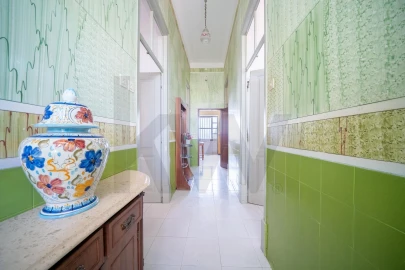 Moradia T5 para Venda em Loule (São Clemente)