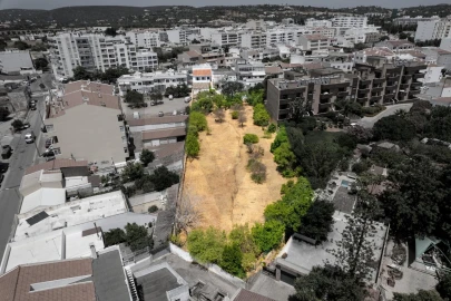 Moradia T5 para Venda em Loule (São Clemente)