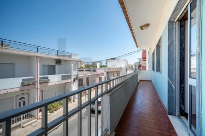 Moradia T5 para Venda em Loule (São Clemente)