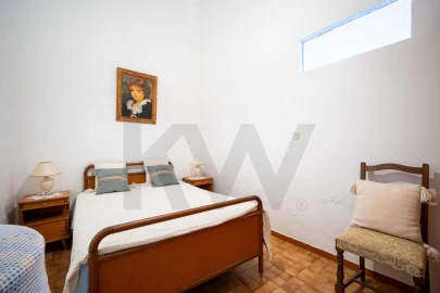 Moradia T5 para Venda em Loule (São Clemente)