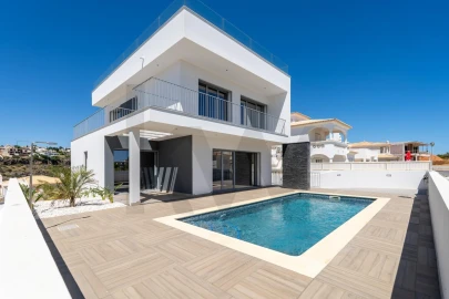 Moradia T3 para Venda em Albufeira e Olhos de Água