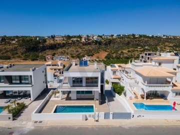 Moradia T3 para Venda em Albufeira e Olhos de Água