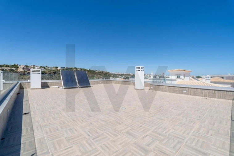 Moradia T3 para Venda em Albufeira e Olhos de Água Foto 45