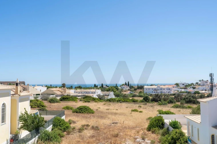 Moradia T3 para Venda em Albufeira e Olhos de Água Foto 47
