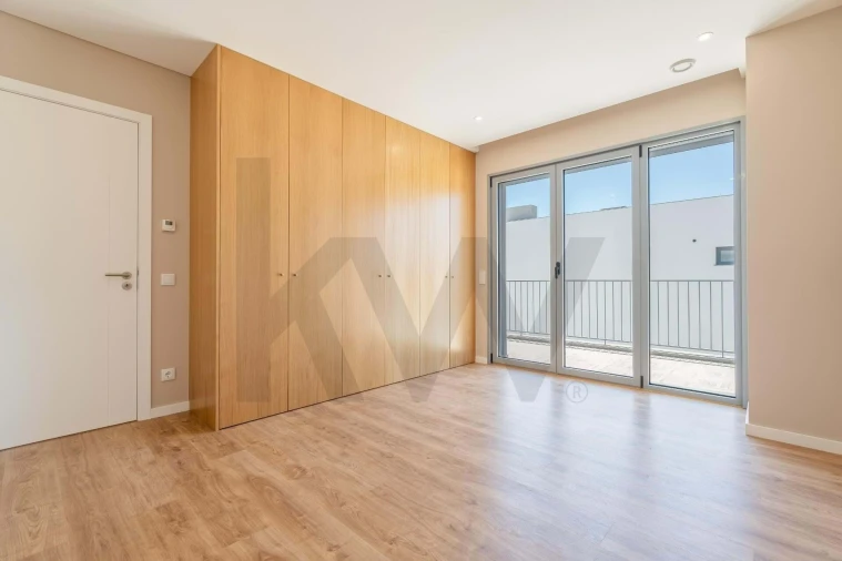Moradia T3 para Venda em Albufeira e Olhos de Água Foto 22