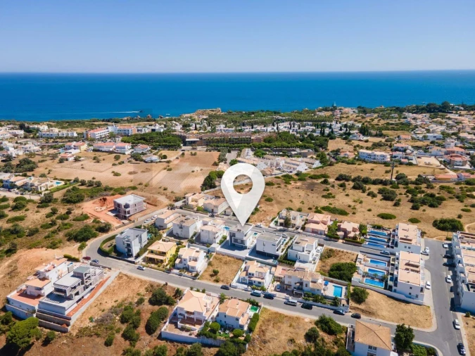 Moradia T3 para Venda em Albufeira e Olhos de Água Foto 58
