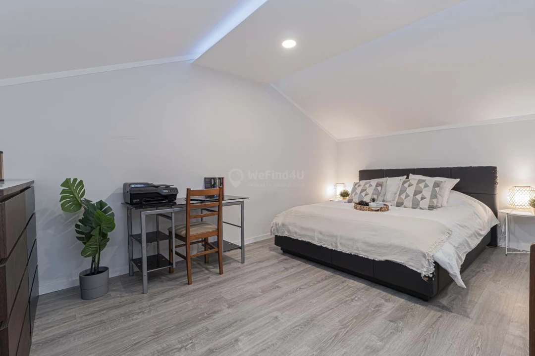 Apartamento T3 para Venda em Seixal Foto 41