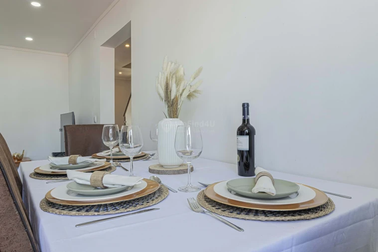 Apartamento T3 para Venda em Seixal Foto 20