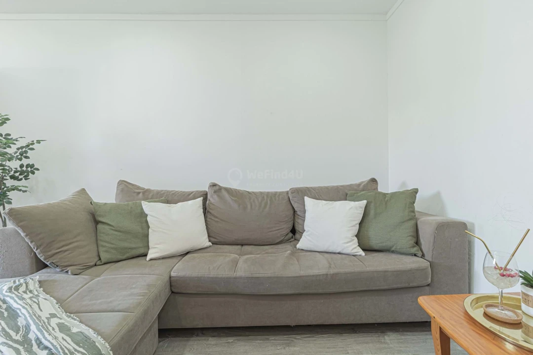 Apartamento T3 para Venda em Seixal Foto 14