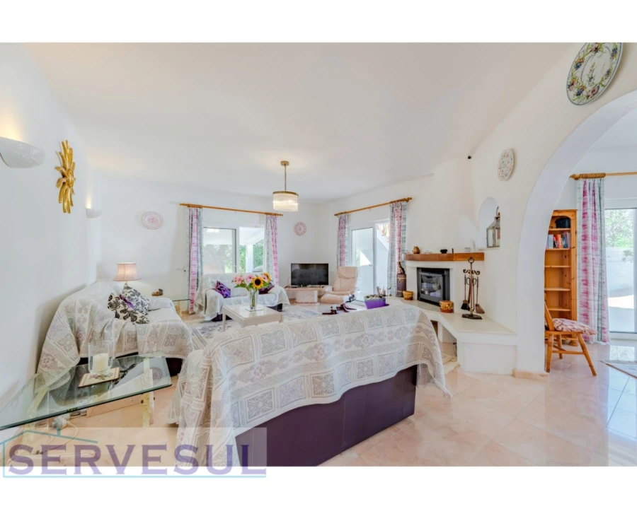 Moradia T5 para Venda em Porches Foto 9