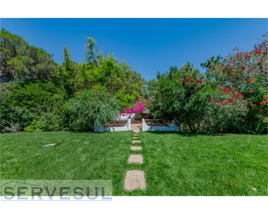 Moradia T5 para Venda em Porches Foto 61