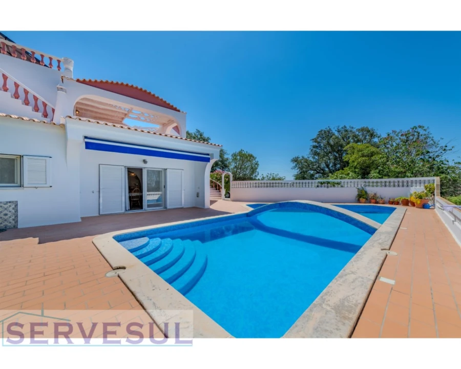 Moradia T5 para Venda em Porches Foto 2