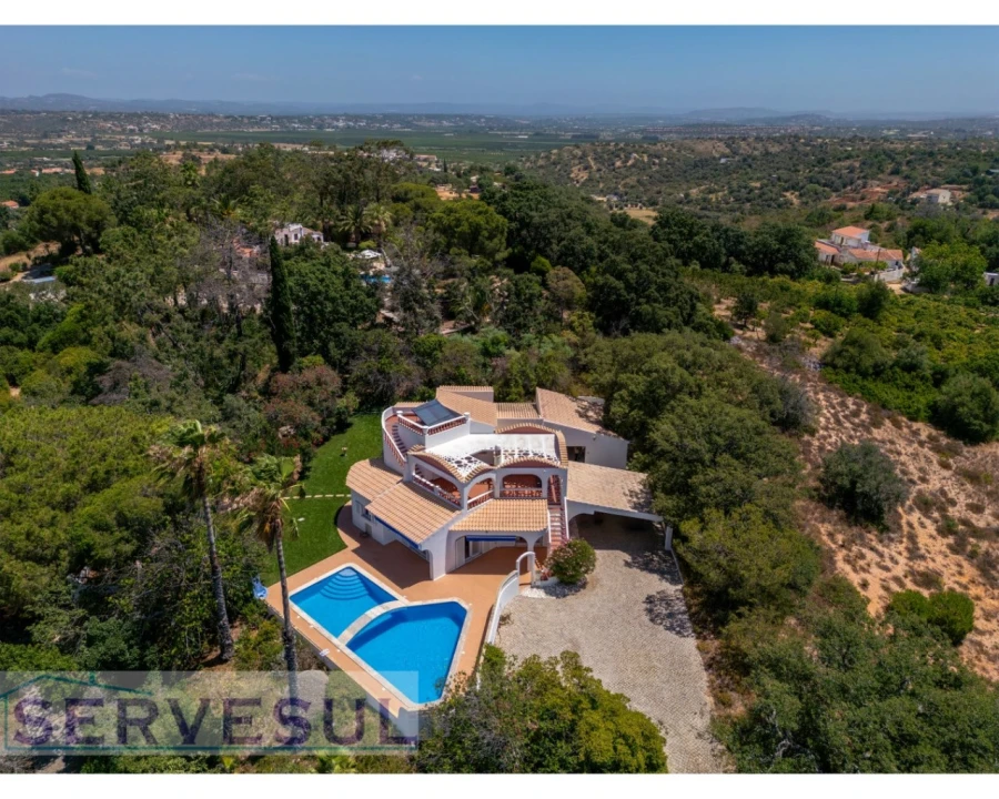 Moradia T5 para Venda em Porches Foto 1