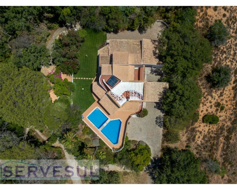 Moradia T5 para Venda em Porches Foto 77