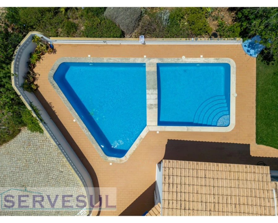 Moradia T5 para Venda em Porches Foto 80