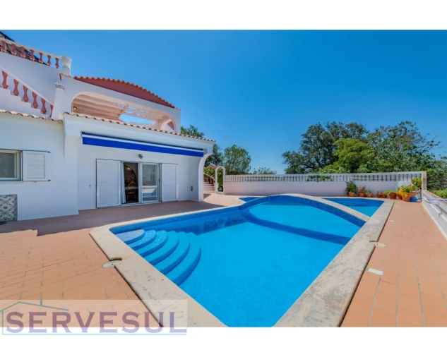 Moradia T5 para Venda em Porches