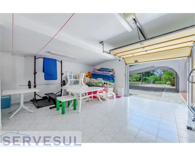 Moradia T5 para Venda em Porches Foto 75