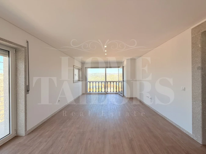 Moradia T3 para Venda em Alpendorada, Várzea e Torrão Foto 4