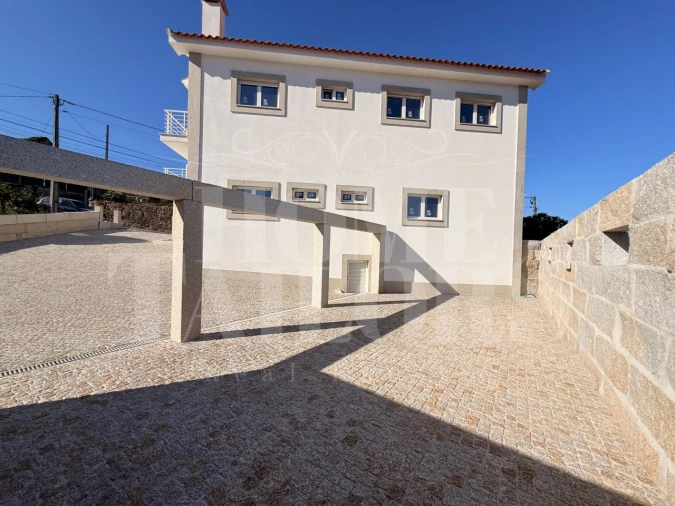 Moradia T3 para Venda em Alpendorada, Várzea e Torrão Foto 24