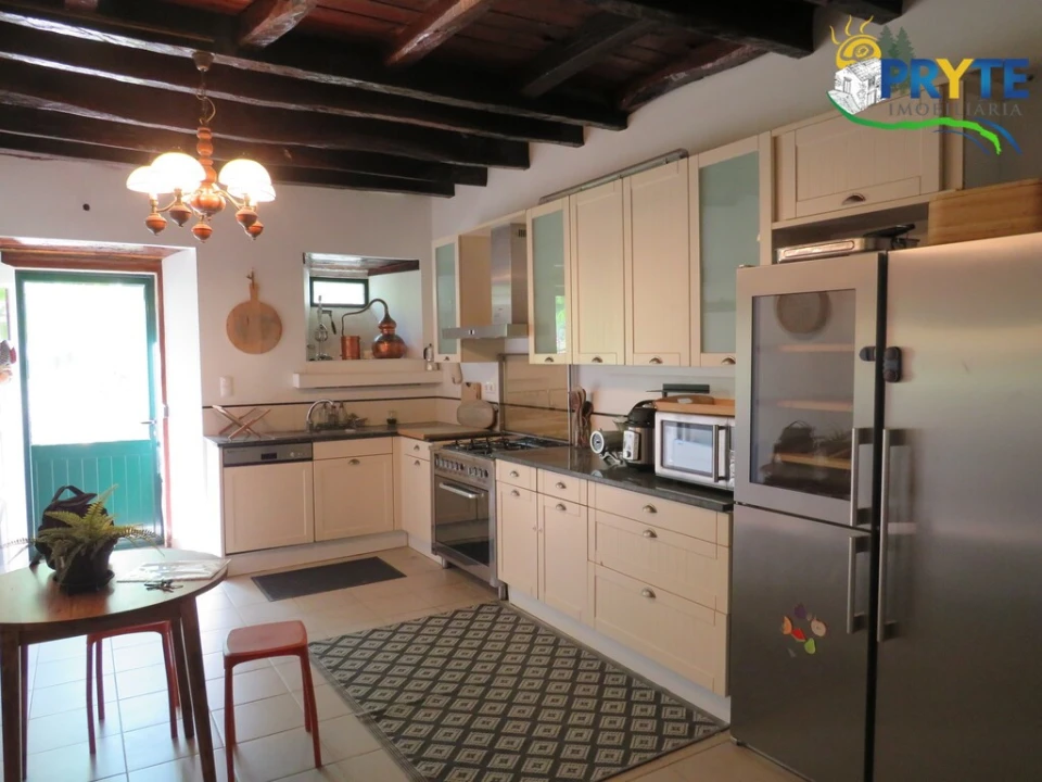 Moradia T2 para Venda em Castanheira de Pêra e Coentral Foto 5