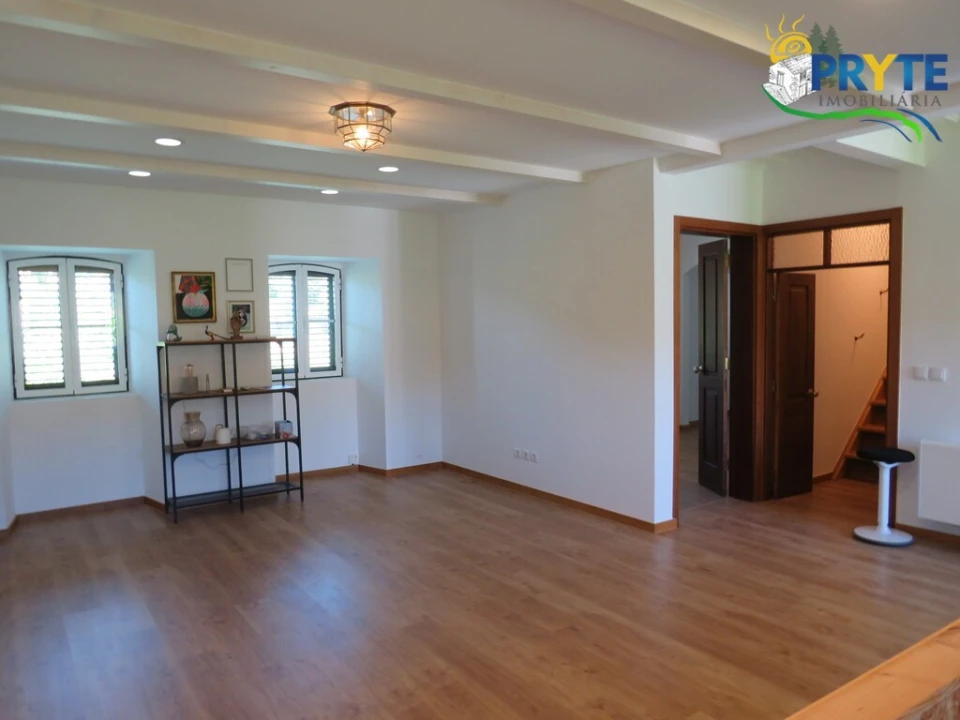 Moradia T2 para Venda em Castanheira de Pêra e Coentral Foto 17