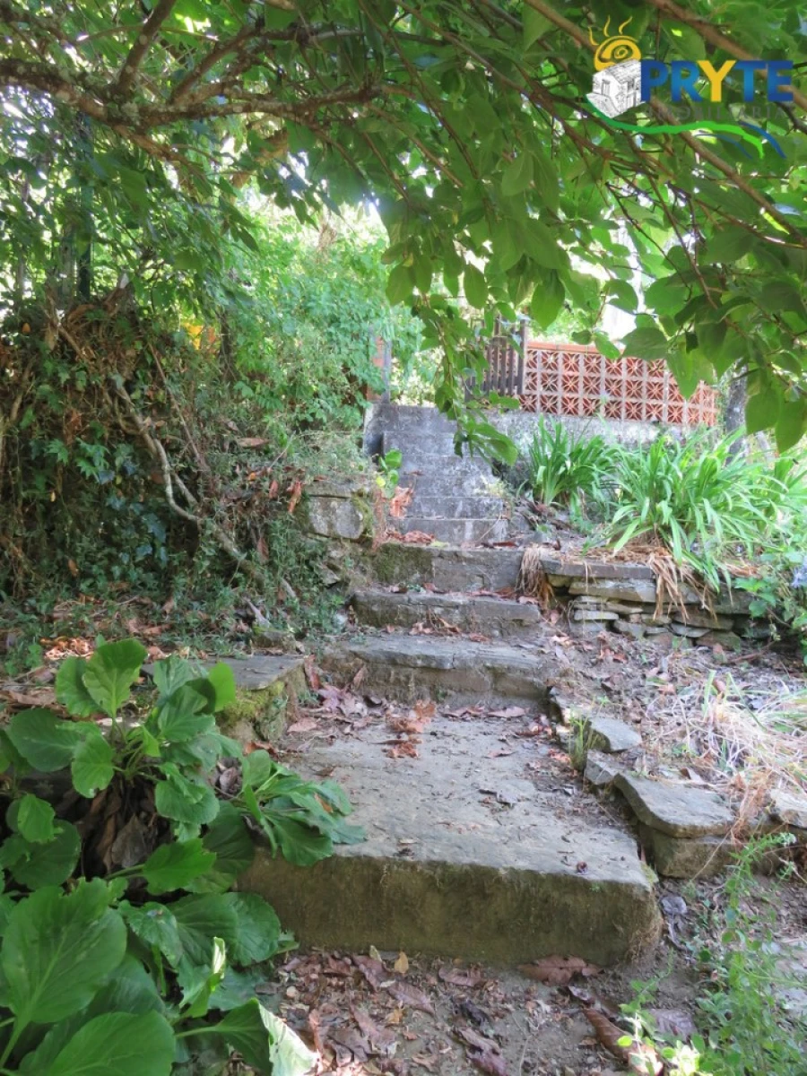 Moradia T2 para Venda em Castanheira de Pêra e Coentral Foto 34