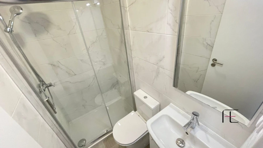 Apartamento T2 para Venda em Mina de Água Foto 7