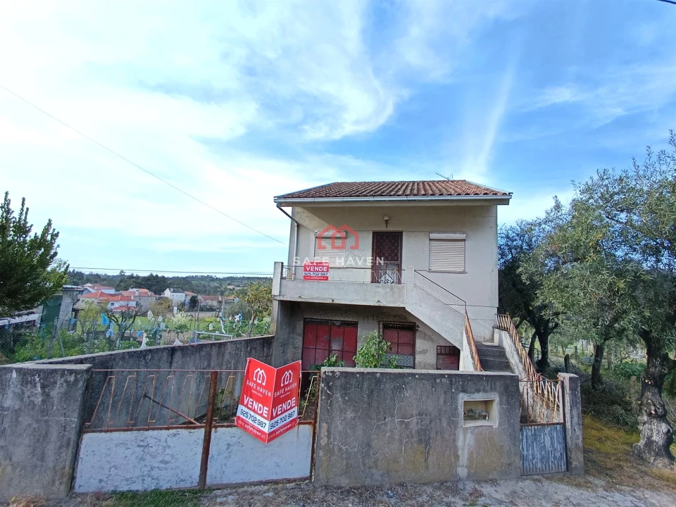 Moradia T2 para Venda em Real Foto 4