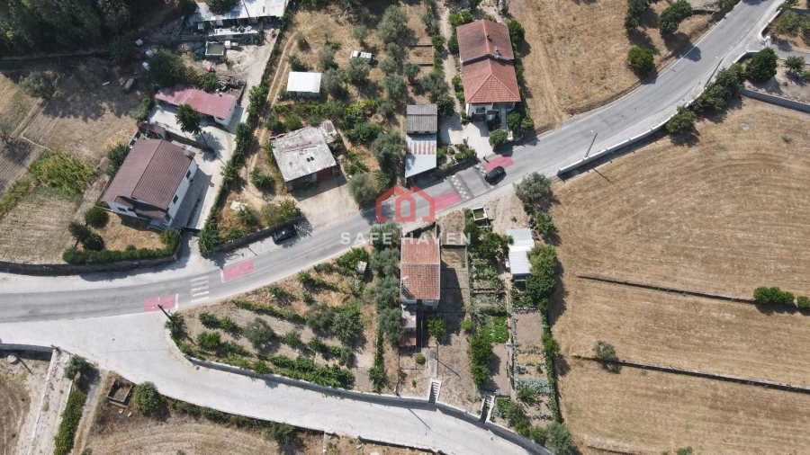 Moradia T2 para Venda em Real Foto 3