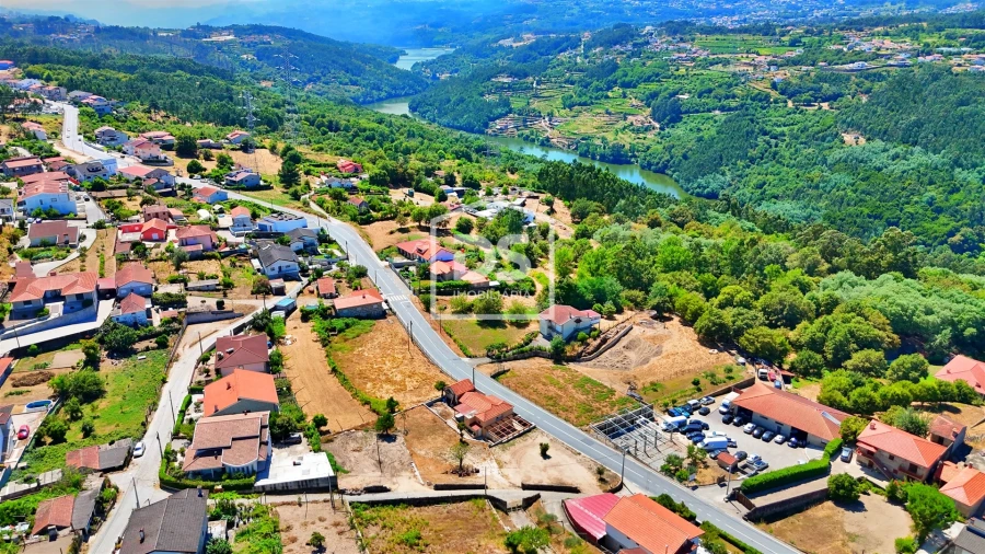 Terreno para Venda em Avessadas e Rosém Foto 11